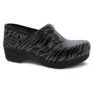Dansko XP 2.0 Professional Clog, Glitter Waves Patent